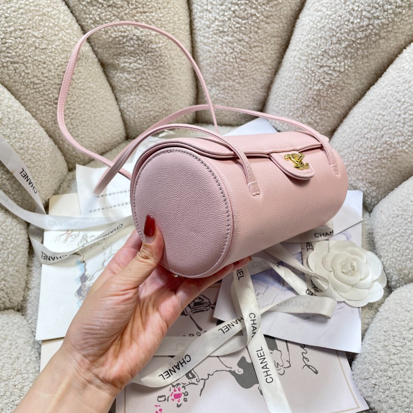 シャネル 本物級コピー ショルダーバッグ フラップデザイン ゴールドココマーク コンパクト仕様 口コミ多数_2