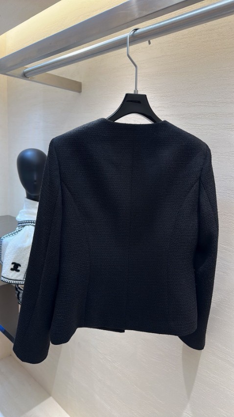 シャネル n級 ツイードジャケット ノーカラーデザイン ショート丈 高再現度_2