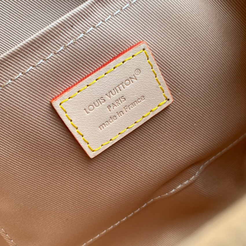 ルイヴィトン ブランド コピー モノグラムハンドバッグ ワイドストラップ 2WAY仕様 コンパクト設計 精密ディテール_8
