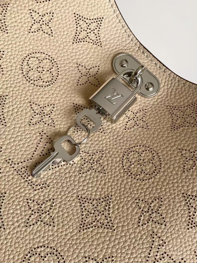 ルイヴィトン n級 ショルダーバッグ モノグラムパンチング レザー仕様 精密ディテール 高品質_6