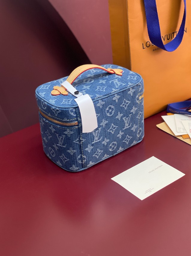 ルイヴィトン スーパーコピー モノグラムデニム バニティバッグ ハンドル付き収納ケース 高級感仕上げ_1