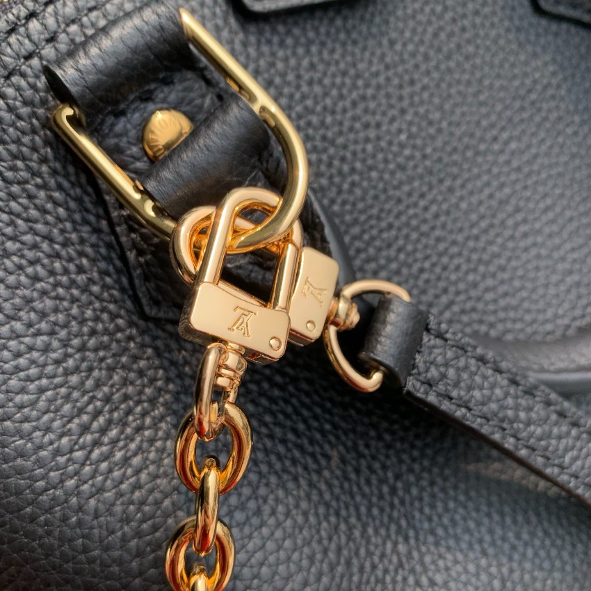 ルイヴィトン スーパーコピー レザーミニハンドバッグ チェーン装飾 2WAYショルダー 高級感仕上げ_7