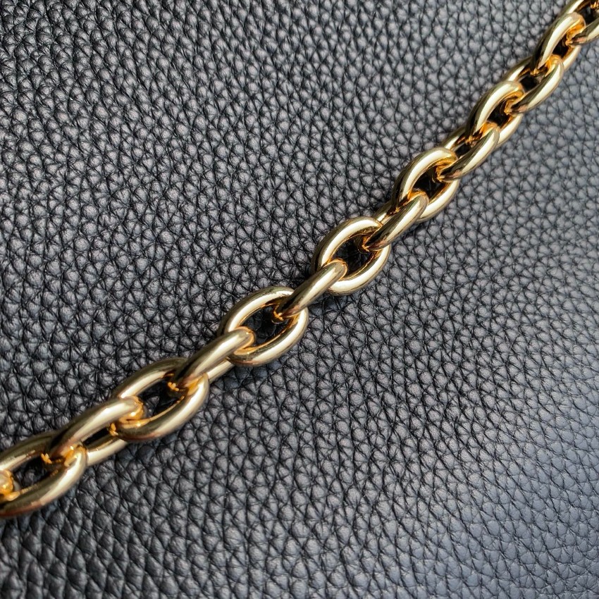 ルイヴィトン スーパーコピー レザーミニハンドバッグ チェーン装飾 2WAYショルダー 高級感仕上げ_9