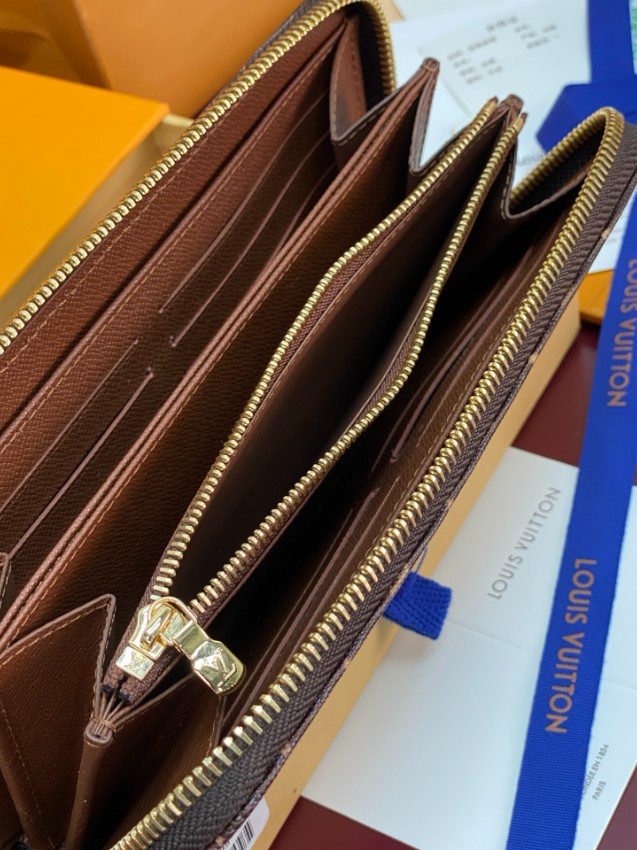 ルイヴィトン ブランド コピー モノグラム ラウンドファスナー長財布 大容量収納モデル 正確な刻印_5