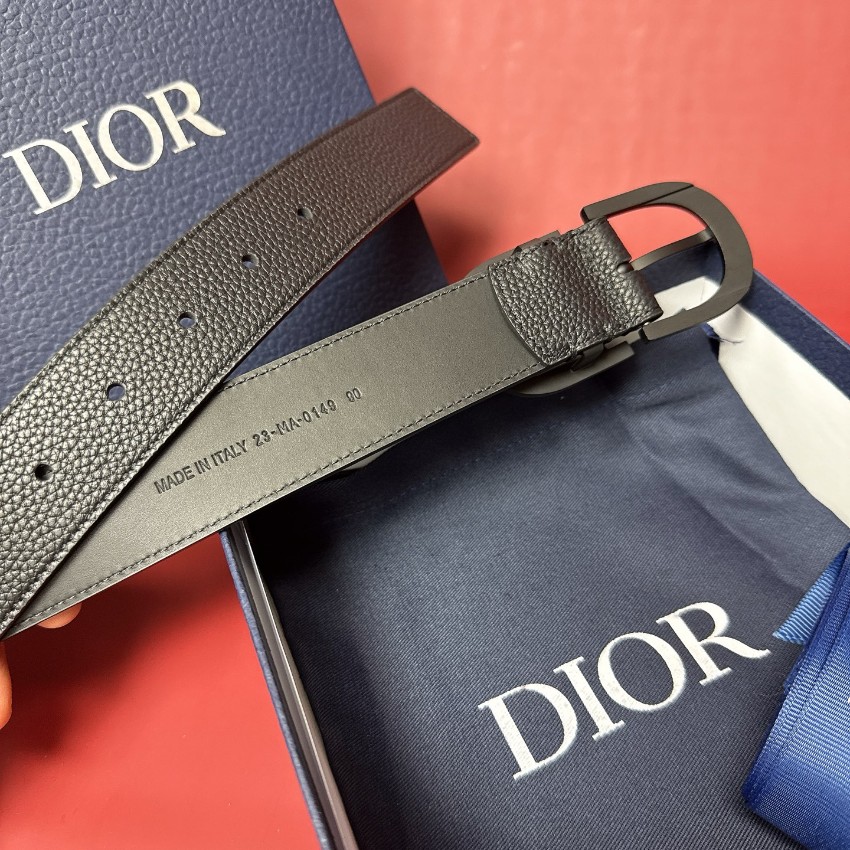 ディオール 格安 CDロゴバックルレザーベルト マットブラック金具仕様 丁寧な縫製_3