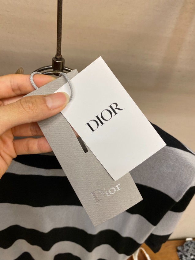 ディオール n級 ボーダーニットトップス 半袖デザイン シンプルデザイン_4