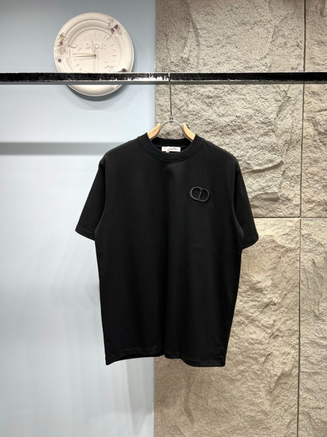 ディオール ブランド コピー 半袖Tシャツ CDロゴ刺繍 ミニマルデザイン 上質感 口コミ多数_1