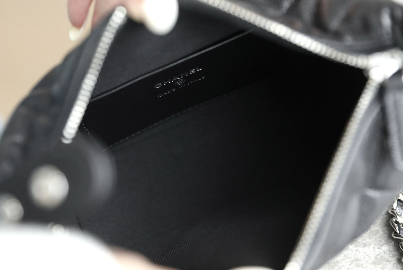 シャネル 本物級コピー ワンショルダーバッグ チェーンストラップ キルティング仕様 丁寧な縫製_7