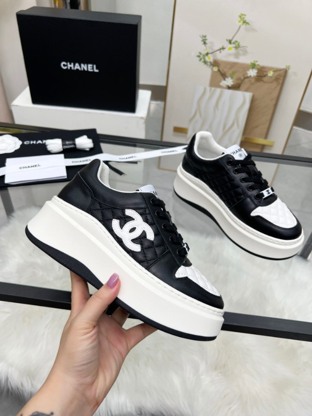 シャネル ブランド コピー 厚底スニーカー キルティング切替デザイン 実店舗運営_2