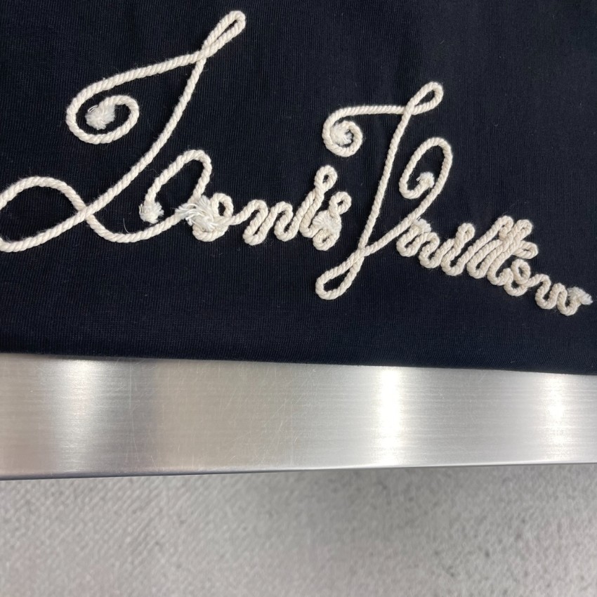 ルイヴィトン ブランド コピー ロゴ刺繍半袖Tシャツ オーバーサイズ 実店舗運営_4