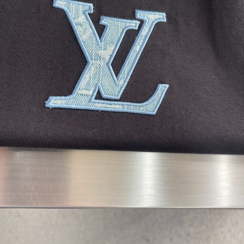ルイヴィトン n級 LVロゴ半袖Tシャツ 通気 シンプルデザイン 高再現度 秘密厳守配送_2