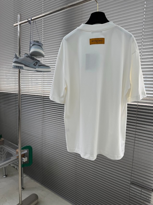 ルイヴィトン 格安 ロゴプリント半袖Tシャツ 肌触り良好 安全取引_6