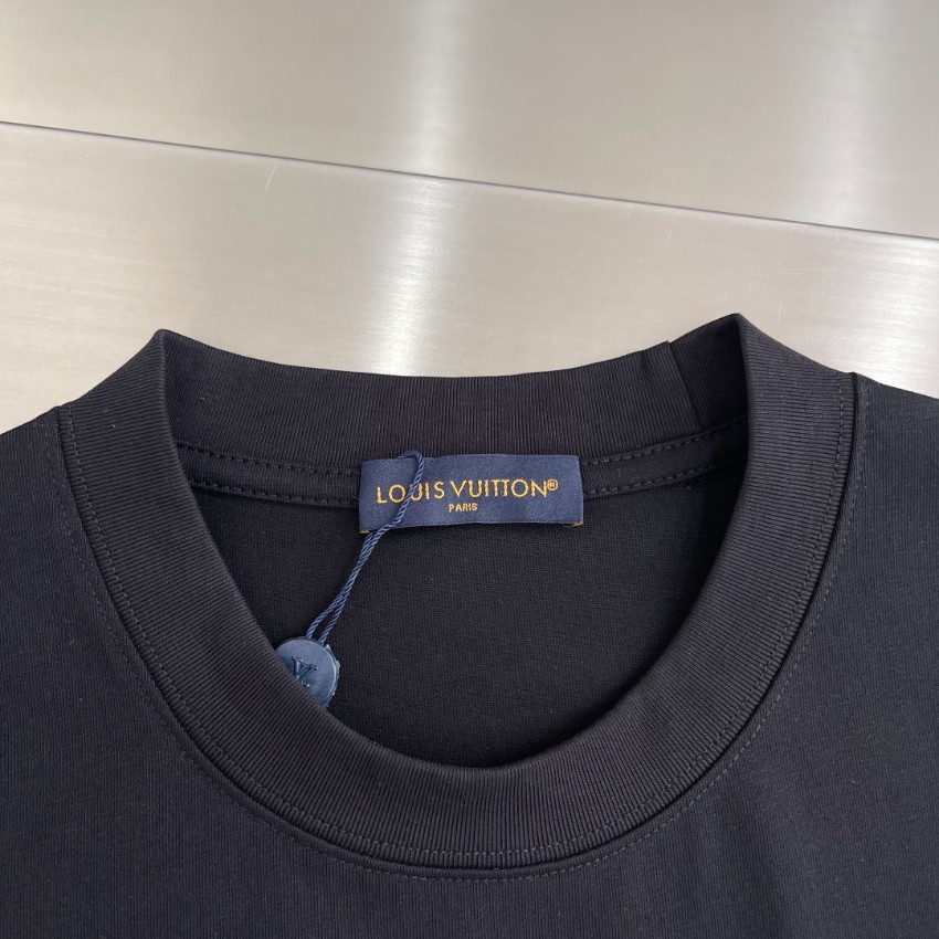 ルイヴィトン 本物級コピー ワッペンデザイン半袖Tシャツ 通気 発送保証_2