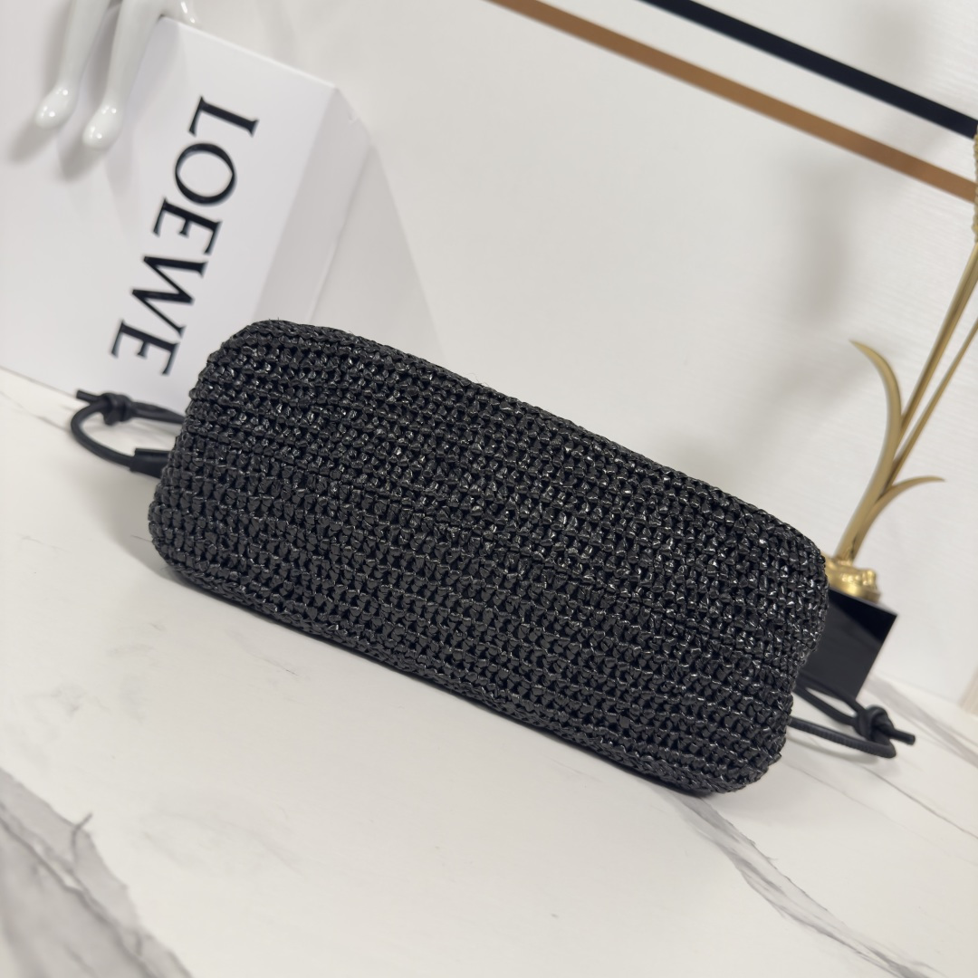 ロエベ 本物級コピー ラフィアショルダーバッグ ブラック編み込み仕様 確実に届く 上質感_3