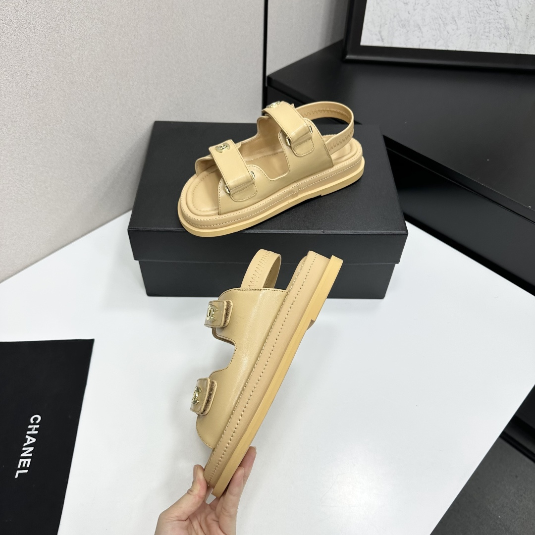 シャネル 本物級コピー スポーツサンダル ベージュカラー仕様 上質感_6