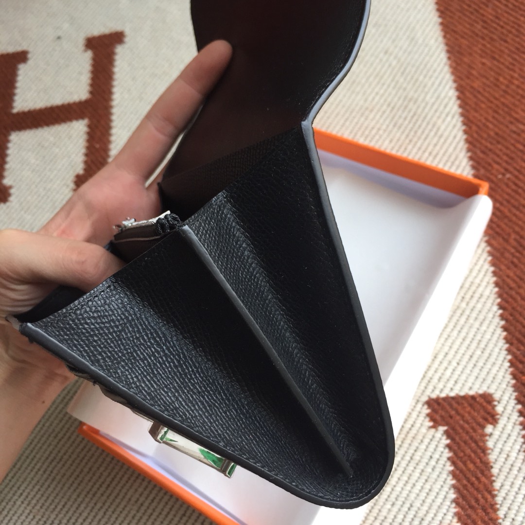 エルメス ハイブランド コンパクトレザーウォレット ブラック仕様 高級感仕上げ 安全取引 人気財布_7