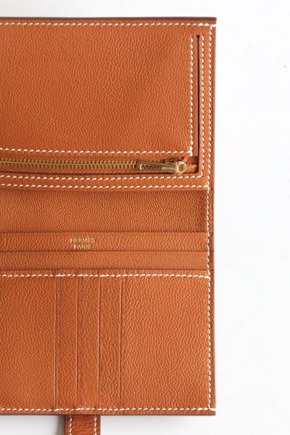 エルメス スーパーコピー ベアンコンパクトウォレット キャメルオーストリッチ風 ゴールド金具 数量限定入荷_4