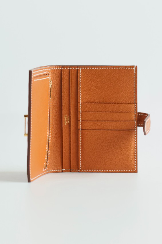 エルメス スーパーコピー ベアンコンパクトウォレット キャメルオーストリッチ風 ゴールド金具 数量限定入荷_3