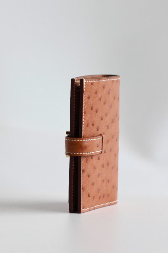 エルメス スーパーコピー ベアンコンパクトウォレット キャメルオーストリッチ風 ゴールド金具 数量限定入荷_5