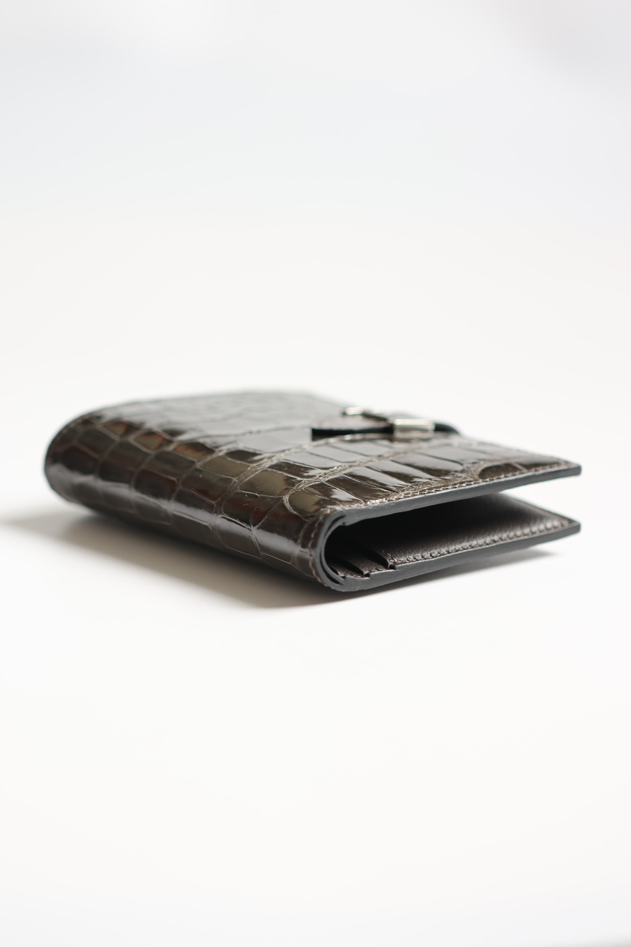 エルメス n級 ベアンコンパクトウォレット クロコ型押しブラウン シルバー金具 即納対応_7