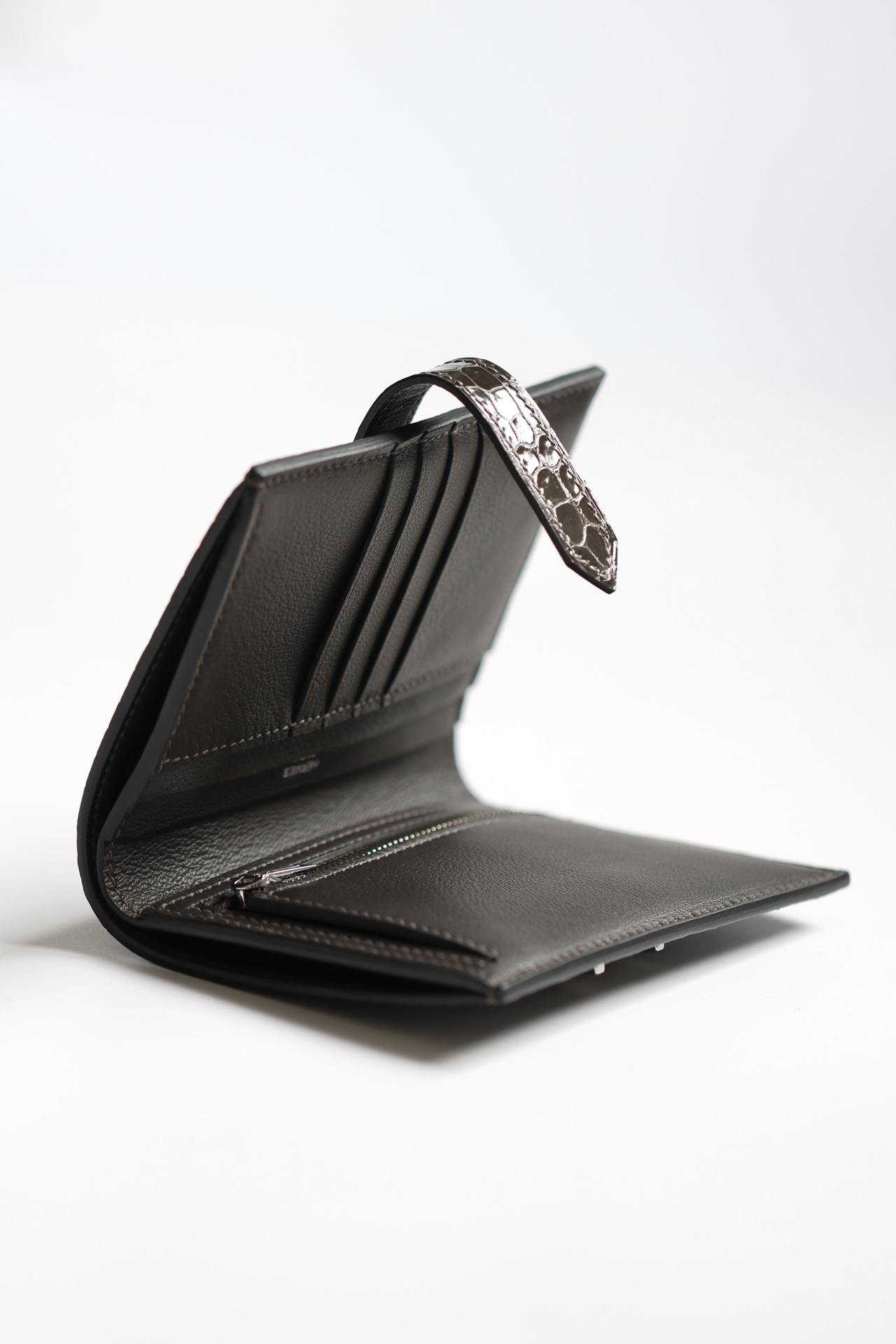 エルメス n級 ベアンコンパクトウォレット クロコ型押しブラウン シルバー金具 即納対応_8