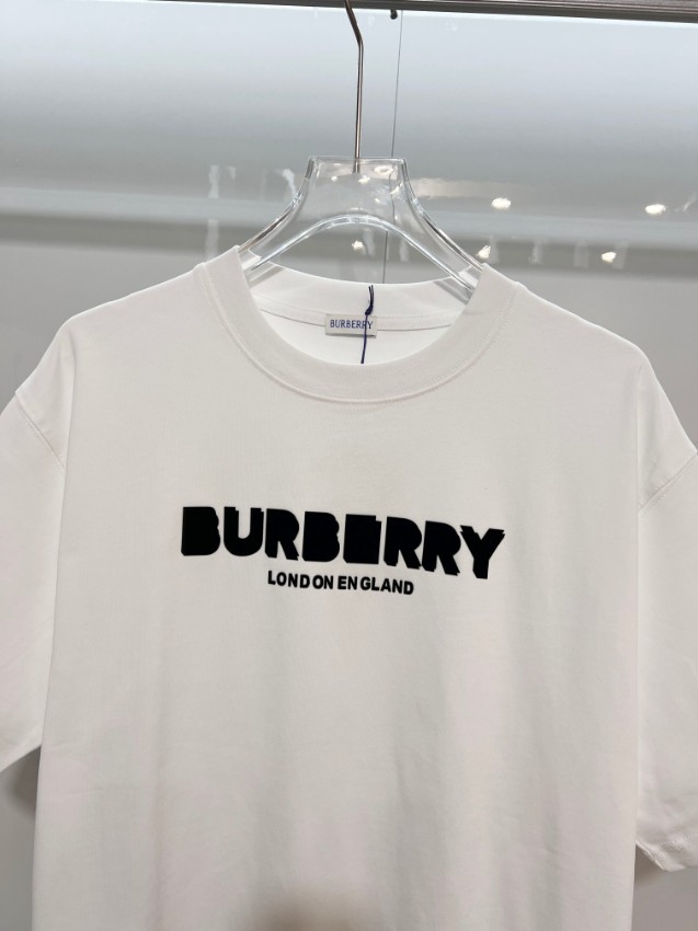 バーバリー ブランド コピー ロゴ半袖Tシャツ 夏服 安全取引_3
