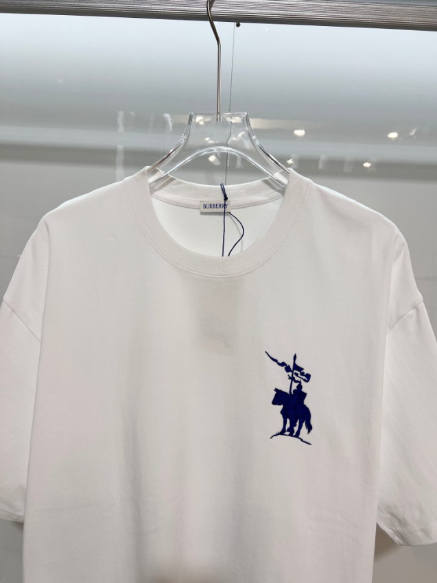 バーバリー 本物級コピー ワンポイント半袖Tシャツ 男女兼用 精密ディテール_2