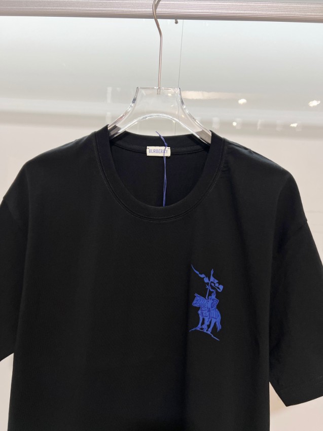 バーバリー スーパーコピー ワンポイント半袖Tシャツ 通気 ノベルティ付き_1