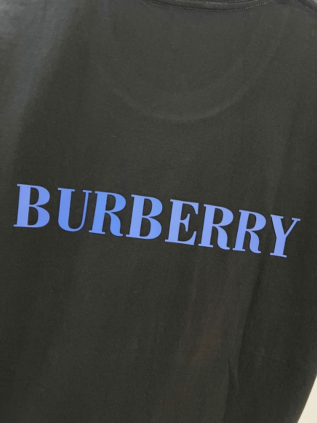 バーバリー スーパーコピー ワンポイント半袖Tシャツ 通気 ノベルティ付き_10