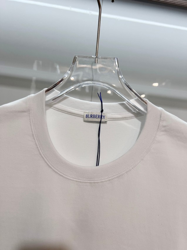 バーバリー ブランド コピー ロゴ刺繍半袖Tシャツ シンプルデザイン 高品質_10