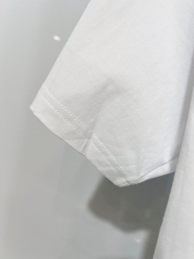 バーバリー ハイブランド ロゴ半袖Tシャツ シンプルスタイル 高評価_7