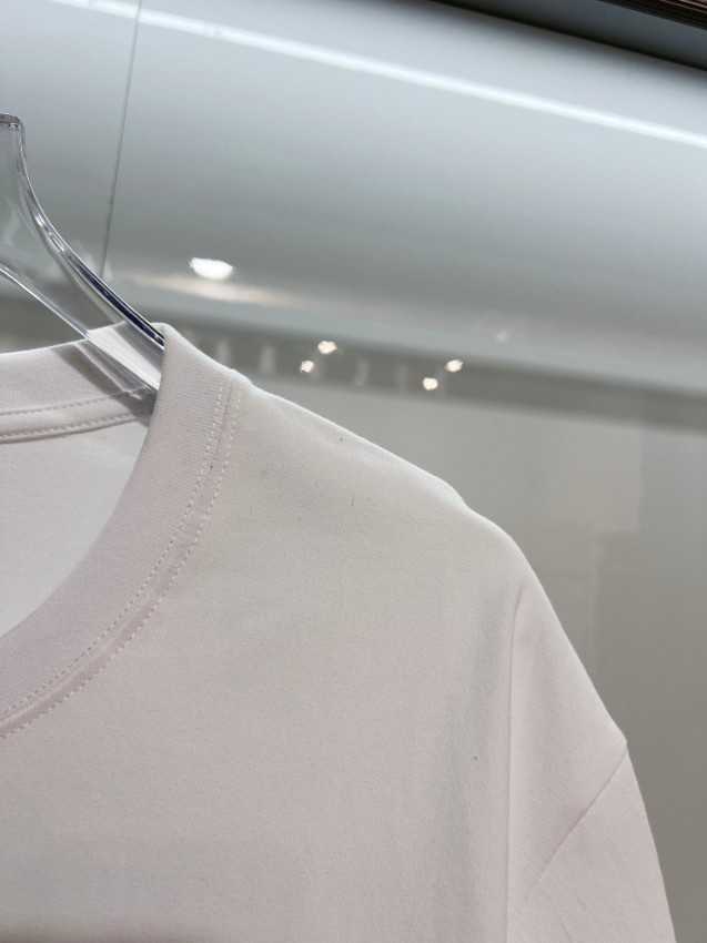 バーバリー ハイブランド ロゴ半袖Tシャツ シンプルスタイル 高評価_8