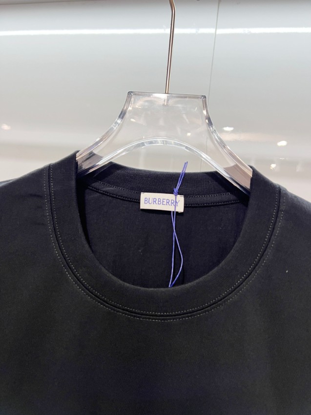 バーバリー 格安 ロゴ刺繍半袖Tシャツ ミニマル仕様 口コミ多数_2