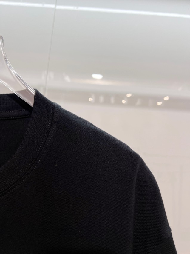 バーバリー 格安 ロゴ刺繍半袖Tシャツ ミニマル仕様 口コミ多数_5