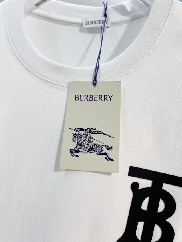 バーバリー 本物級コピー TBロゴ半袖Tシャツ ミニマルデザイン 満足度高い_4