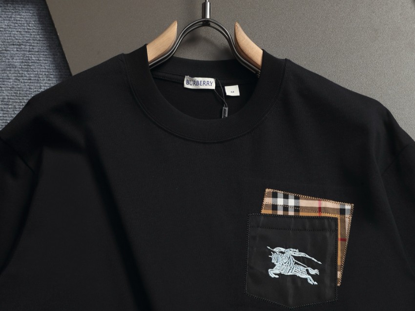 バーバリー ブランド コピー チェックポケット半袖Tシャツ モダン仕様 上質感_4