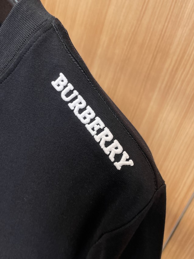 バーバリー ハイブランド ロゴ刺繍半袖Tシャツ モダン仕様 高再現度_8