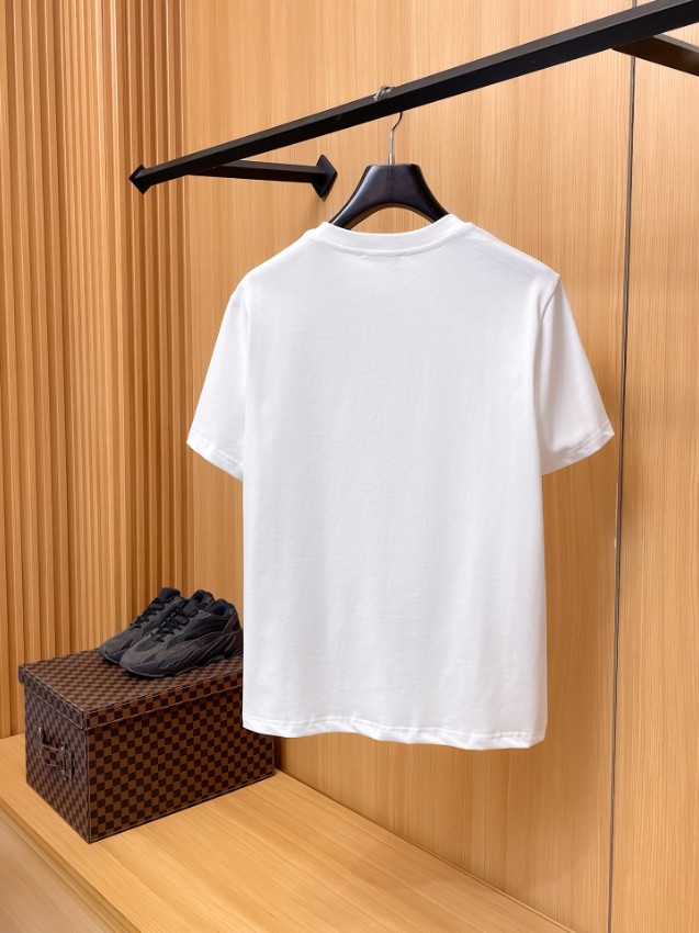 バーバリー 格安 ロゴ刺繍半袖Tシャツ ミニマル仕様 丁寧な縫製_1