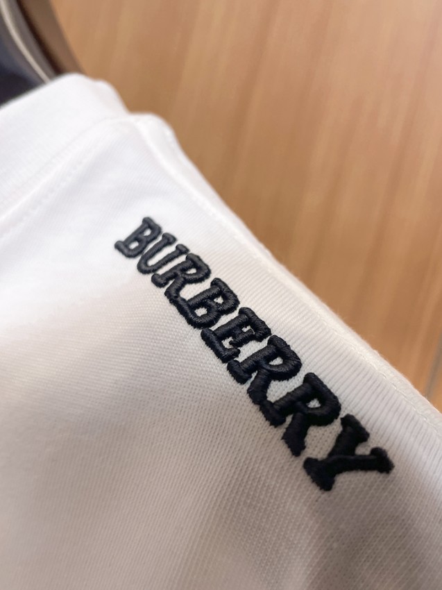 バーバリー 格安 ロゴ刺繍半袖Tシャツ ミニマル仕様 丁寧な縫製_5