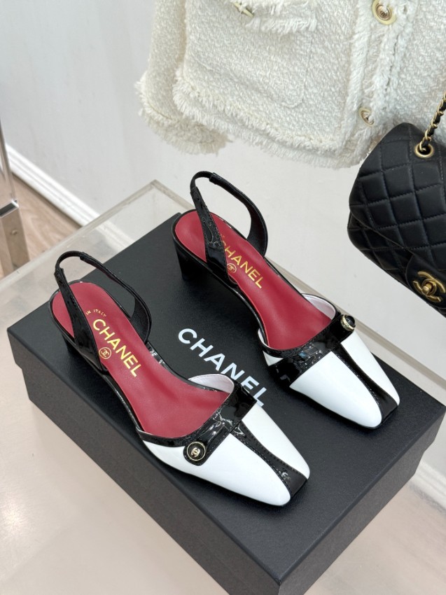 シャネル 格安 スリングバックパンプス バイカラーエナメル ポインテッドトゥ設計 高品質_1