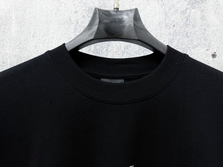バレンシアガ 本物級コピー ロゴTシャツ 半袖カットソー ブラックカラー 刺繍デザイン 高評価_7
