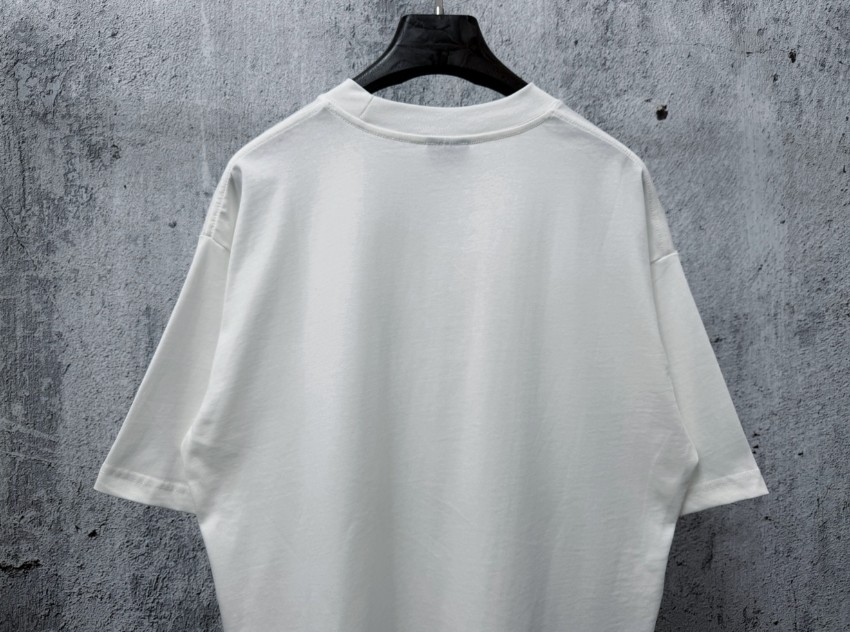 バレンシアガ 本物級コピー BBロゴTシャツ 半袖カットソー ホワイトカラー フロントデザイン 丁寧な縫製_5