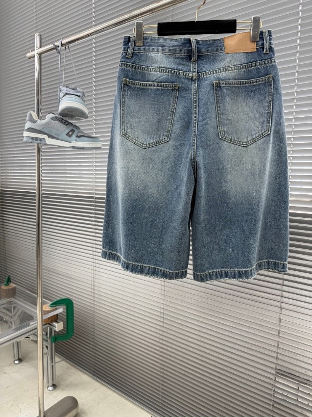 バレンシアガ 本物級コピー デニムショートパンツ ヴィンテージ加工デザイン 激安_5