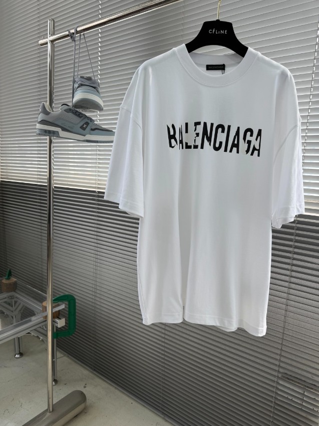 バレンシアガ ブランド コピー ロゴプリントTシャツ ミニマルデザイン 肌触り良好_2