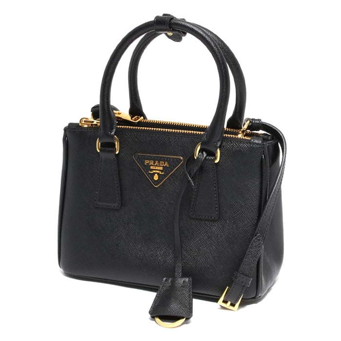 prada (1).jpg