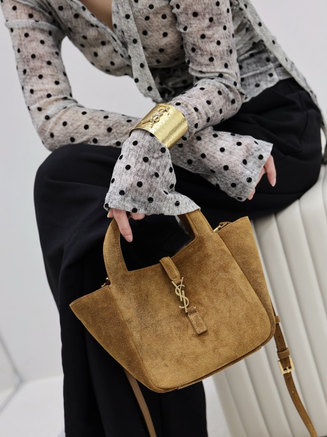 サンローラン ブランド コピー ミニトートバッグ スエードレザー設計 丁寧な縫製_11