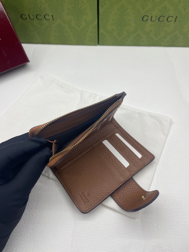 グッチ 格安 GGマーモント二つ折り財布 コンパクトレザーウォレット 丁寧な縫製_7