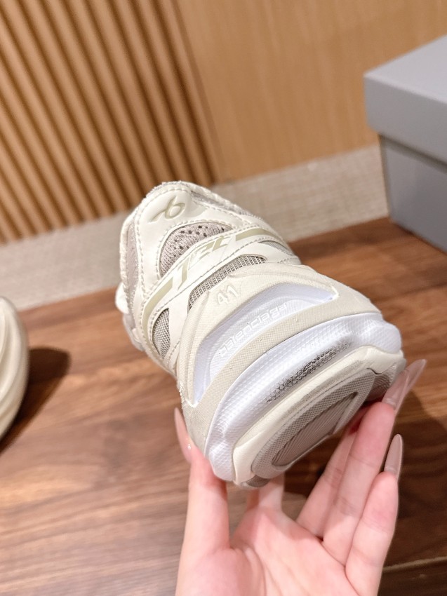 バレンシアガ スーパーコピー ダッドスニーカー メッシュ切替デザイン 厚底ソール仕様 満足度高い_8