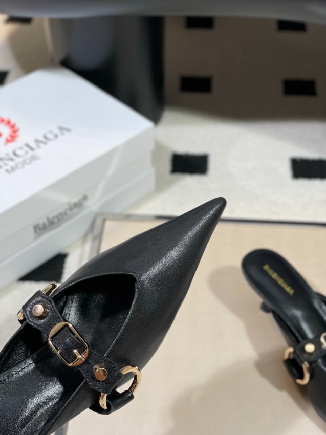 バレンシアガ ブランド コピー ポインテッドトゥミュール バックル装飾 クラシックデザイン 激安_7