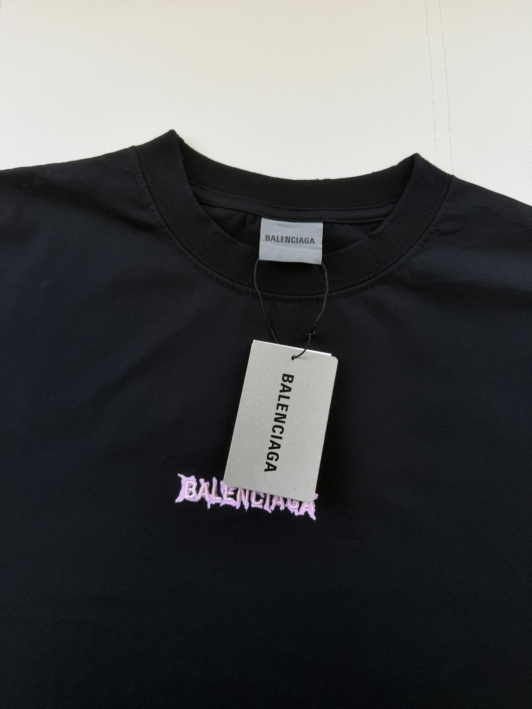 バレンシアガ ブランド コピー ロゴ刺繍半袖Tシャツ クルーネック シンプルデザイン 満足度高い_6